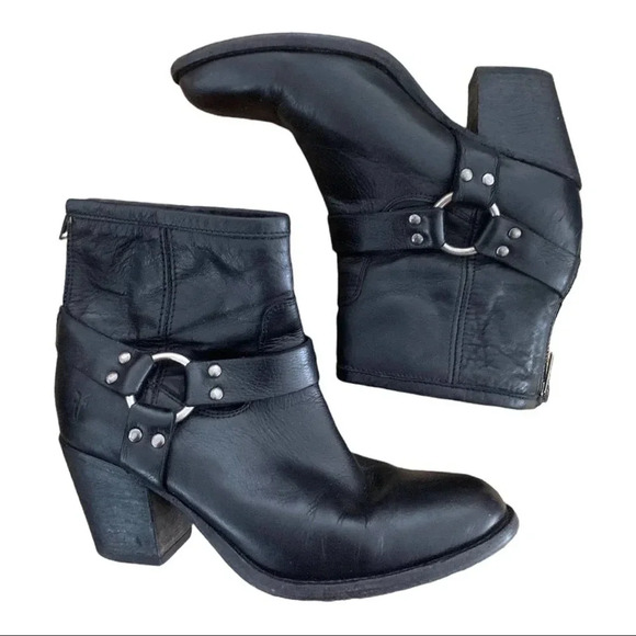 Frye Shoes - Frye black short bootie 15580 size 8.5